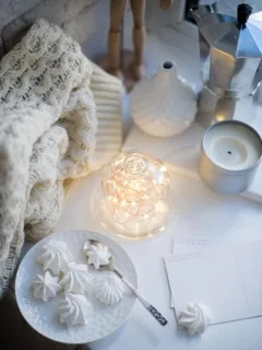 SHEIN Home Fragrance: Creating a Welcoming US Home - Cover Image