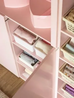 Maximize Your Closet: Optimize Space & Create a Functional Wardrobe - Cover Image