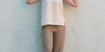 Best Clothing for Travel: Comfortable & Stylish Options - Cover Image